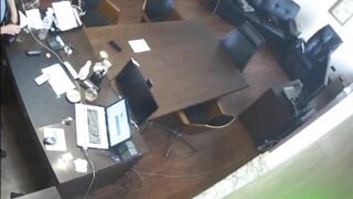 Hack Camera Đi Phỏng Vấn Xin Việc Bị Giám Đốc Địt Luôn