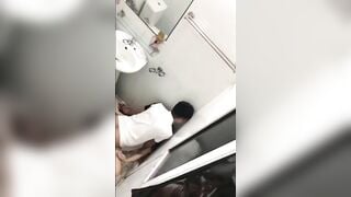 Shock, Đôi Học sinh Lén Thủ dâm cho nhau ở Cafe đông người bị phát hiện