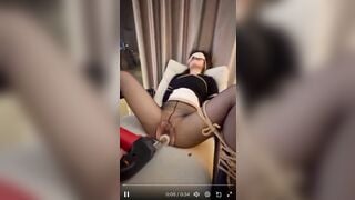Khoan lồn em lồn hồng sướng co giật