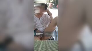 Vợ tôi thích khoe lồn nơi công cộng 2