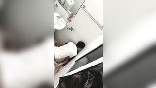 Chuốc say em gái xong lôi vào nvs địt