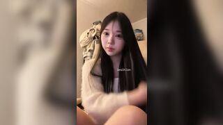 Hot Girl Nổi Tiếng Thủ Dâm Sextoy Chạm Tử Cung