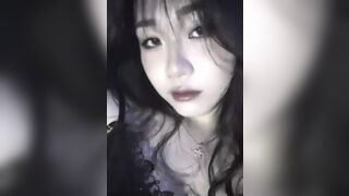 Địt em Huệ nhiều nước