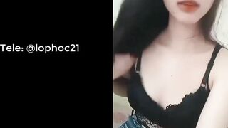 Bạn gái cũ lúc nào cũng khoe lồn