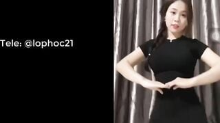 Máy rung khi địt nhau mới làm em sướng