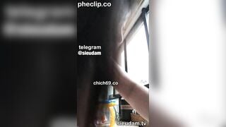 Mẹ kế gọi con trai dậy, Bị nó hấp dâm lôi ra Ban công Đụ Vú sệ rên rỉ
