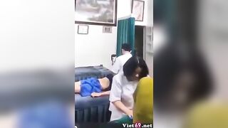 Khốn nạn, Bâc sĩ biến thái Bóp Vú Sờ lồn Chị MB Khám vú