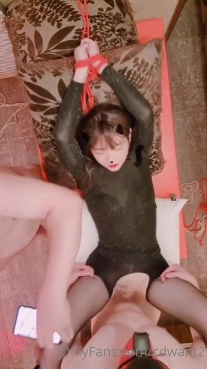 Layboy.  Mira table - Korean, Tranny, Shemale Porn