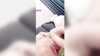 Ngọc Hân 2k1 thoả mãn thủ dâm 🥒 bằng trái dưa leo nhìn nứng thật sự