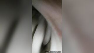 Em chỉ gửi cho anh xem thôi nhé và anh gửi cho bạn bè anh xem