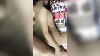 Em sinh viên năm nhất rủ ny về địt nhau tại phòng trọ