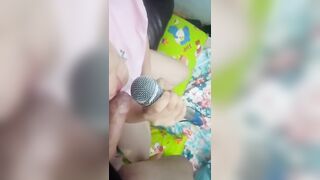Cho vợ hát 1 lần 2 cây mic,vừa hát vừa bú cu
