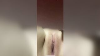 em gái lồn non tơ
