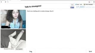 Omegle đôi bạn mê mẩn cu bự người lạ