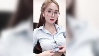 Idol Thạch Nhung lột đồ(link ở mô tả)