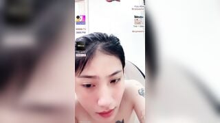 Huỳnh Bảo Trân show lồn 2