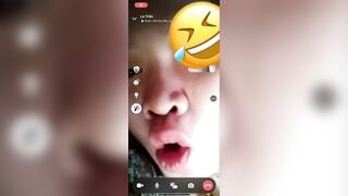 Call xem vú 2