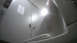 Quay lén wc vb 3