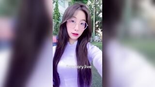 Loạn luân em gái đi học về nứng lồn thủ dâm bị anh họ phát hiện rồi đè ra địt