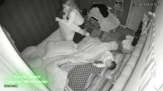 Hack Camera Ru con ngủ rồi 2 vợ chồng địt nhau