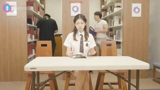 Some tập thể em sinh viên tại thư viện