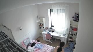 Hack Camera Phòng ngủ gái teen