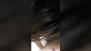 Em đang bú mà anh cứ tát