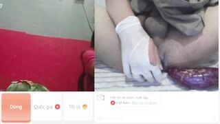 Ometv đút nguyên trái cà tím vào lổ đít cho gái lạ xem p1