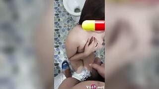 Địt xong anh ny còn bắt quỳ để anh đái lên người