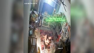 Hack Camera Địt Cô Dược Sĩ Dâm Đãng