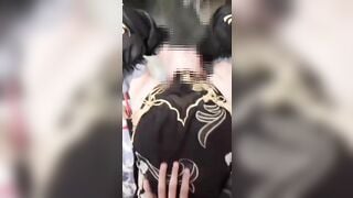 Địt con bạn thâm lồn múp không lông rên la dâm đãng kích thích