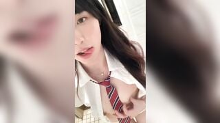 E học sinh cấp3 vú to dâm đãng khoe hàng kích thích siêu dâm