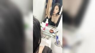 doggy bé học sinh lớp 12 quê đà nẵng trong nhà tắm