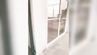 Dắt Bạn Gái Ra Bờ Biển Móc Hàu Dưới Váy Bạn Gái Rồi Địt Tơi Bời 2