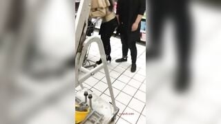 Quay lén phát hiện cặp đôi dâm đãng thích show  hàng địt nhau public ở bãi đổ xe