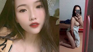 Vân Anh lộ clip nóng cực khoái