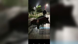 Public ngoài công viên cùng em mei