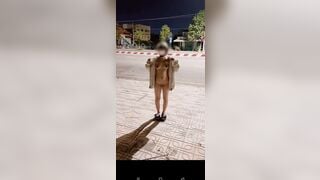 Public bên đường 2