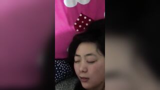 Địt chị gái dâm lồn múp rên la kích thích sướng tê lồn