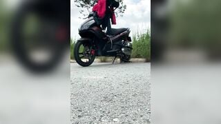 Nghề xe ôm nó bạc lắm