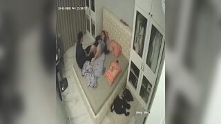 Bà dì khát tình bấy lâu thủ dâm hôm nay hẹn được phi công trẻ về bú lồn
