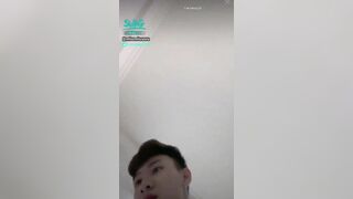 Em miumiu Bắt rhg bạn Bú Lồn Uống Nước Đái Mà ko cho djt nhau dâm vl