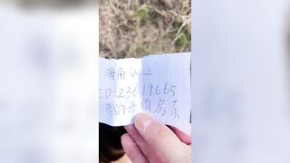 Bấn quá chén luôn vợ tại phòng khách khi con cái đi học hết