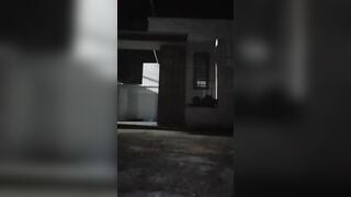 nguyện làm nô lệ cho chị em