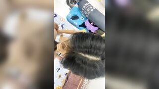 bé học sinh đòi ăn kem mọi lúc