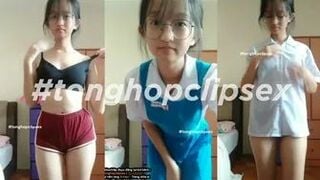 Em sinh viên mặt baby vếu căng tròn