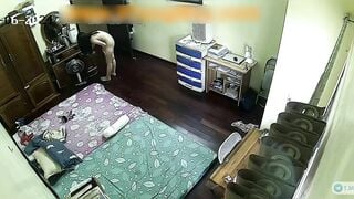 Học sinh cấp 3 con nhà đại gia khá giả trắng nõn không vết xước
