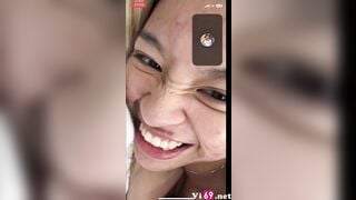 Nữ Phi Công VietJetAir Đi Đà Lạt Lộ Clip Chát Sex Móc Lồn Hồng nhiều Nước vs bạn trai