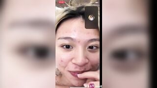 Nữ Phi Công VietJetAir Đi Đà Lạt Lộ Clip Chát Sex Móc Lồn Hồng nhiều Nước vs bạn trai