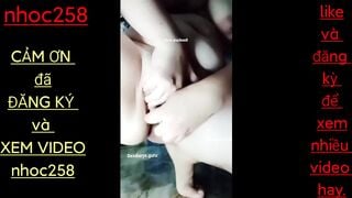 Chị gái mũm mĩm ở nhà một mình nứng lồn quá vừa thủ dâm vừa khẩu dâm nghe sướng vl ra 3